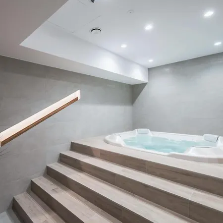 公寓 Wb Premium - Jacuzzi - 24h Self Check-in