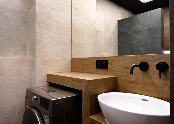 Wb Premium - Jacuzzi - 24h Self Check-in * Vratislav